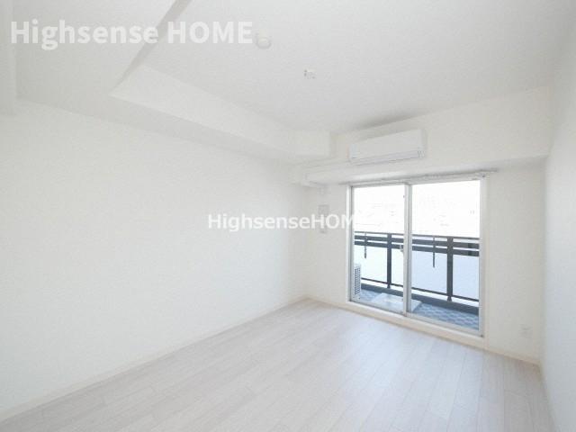 居室・リビング　きれいな洋室です