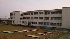 小学校　松久小学校（小学校）まで96m