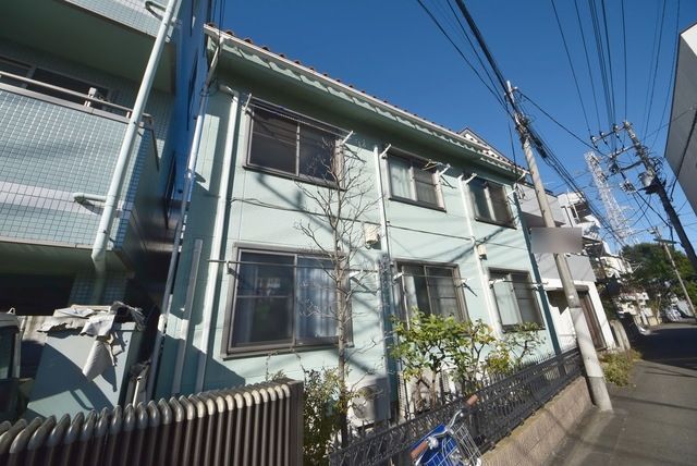 建物外観　タウンハウジング仙川店まで♪