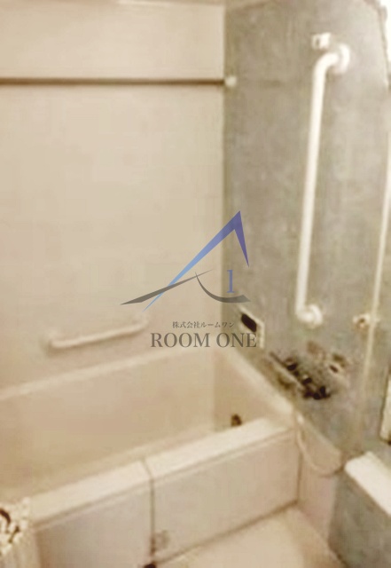 バス・シャワールーム　お風呂です。