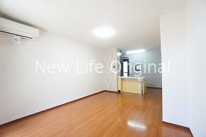 居室・リビング　リビングは13.6帖。ゆっくりくつろぎたい方にオススメです