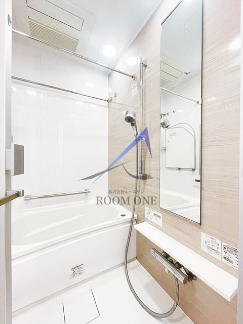 バス・シャワールーム　お風呂です。