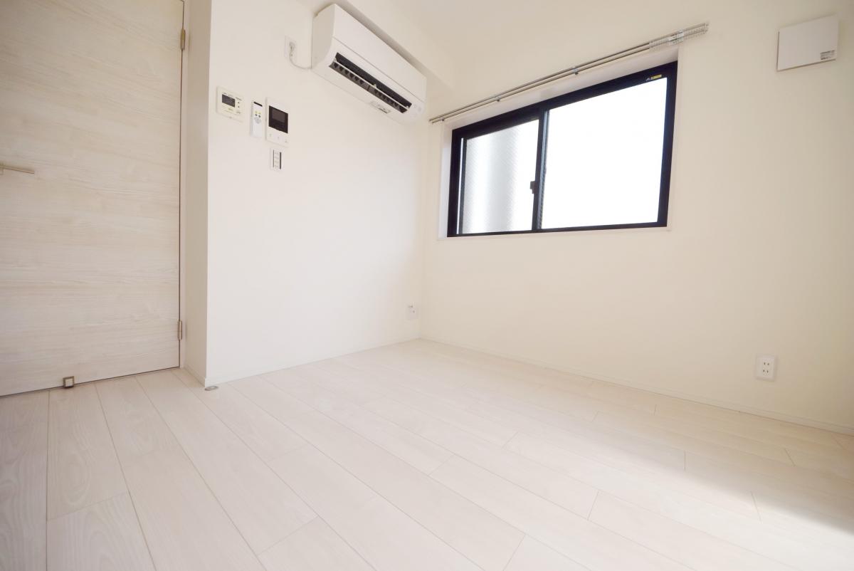 居室・リビング　☆広々とした居室☆