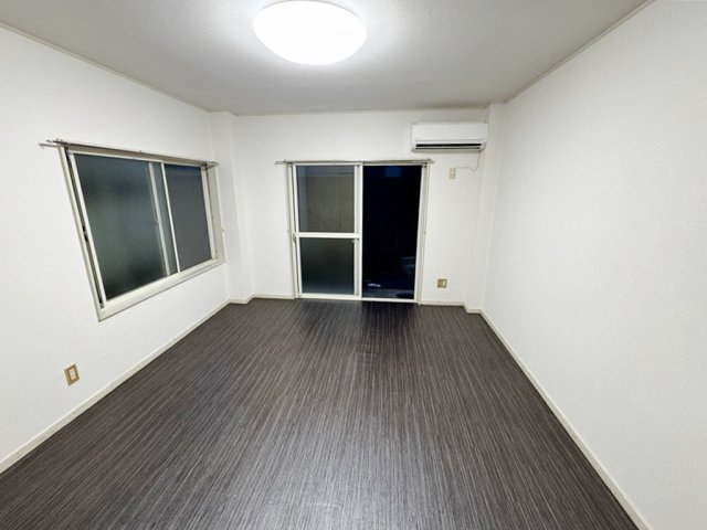 居室・リビング　「b’CASA入間仏子re-born」