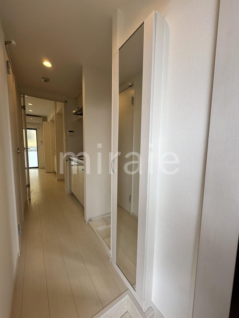 玄関　他号室の参考写真です。