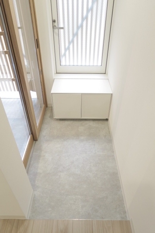 玄関　ゆったりとした玄関です