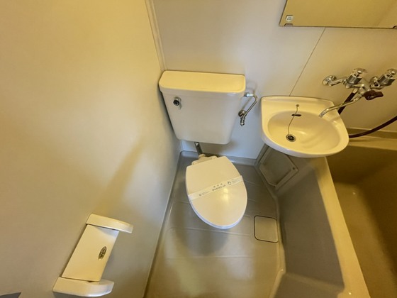 トイレ　※別部屋の写真です