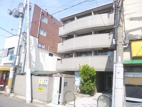 建物外観　安心安全オートロック付き