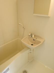 バス・シャワールーム　バス