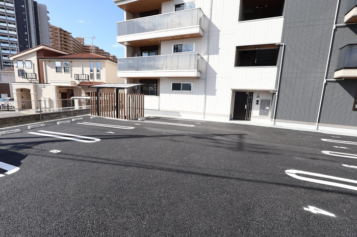 駐車場　アルカディア中山