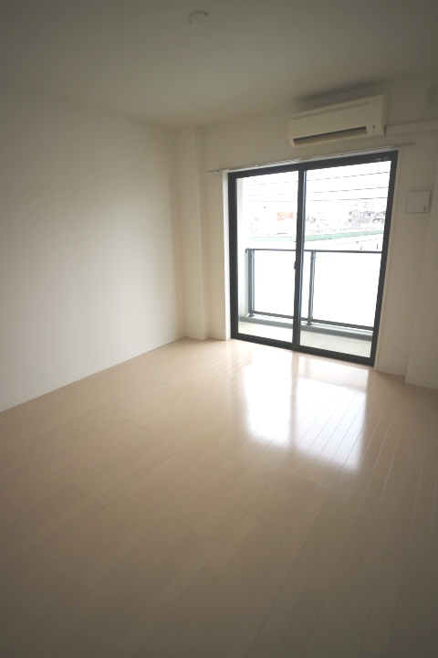 居室・リビング　※参考写真