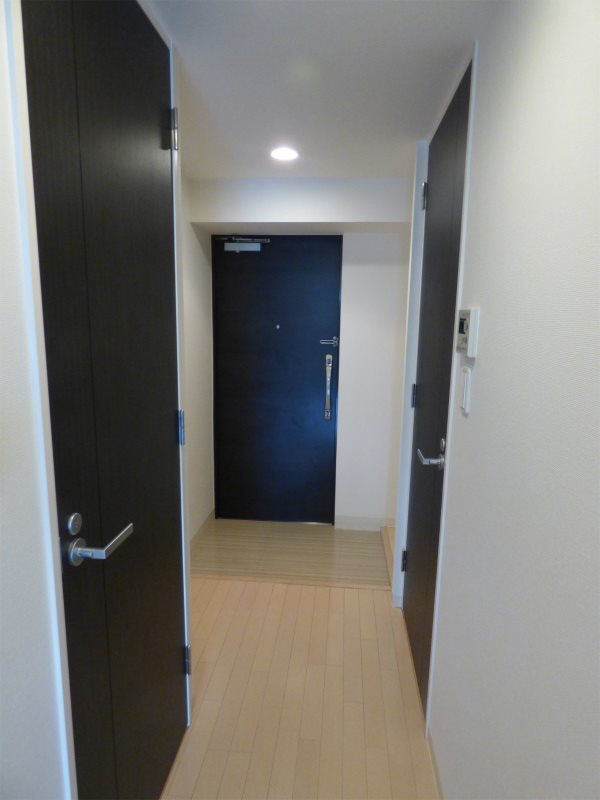 玄関　★見学予約受付中★