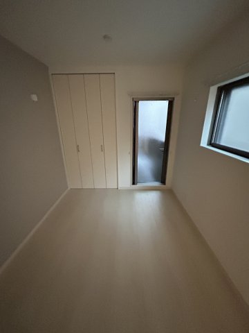 その他部屋・スペース　使い勝手のいい寝室です