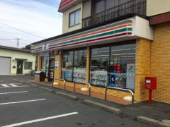 コンビニ　セブンイレブン 草加青柳中央店（コンビニ）まで894m