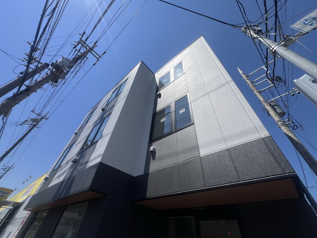 建物外観　～頑張って建築中～