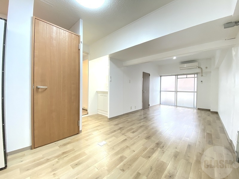 居室・リビング　同タイプ別部屋の写真