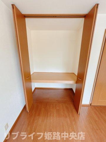 収納　※別部屋の写真です