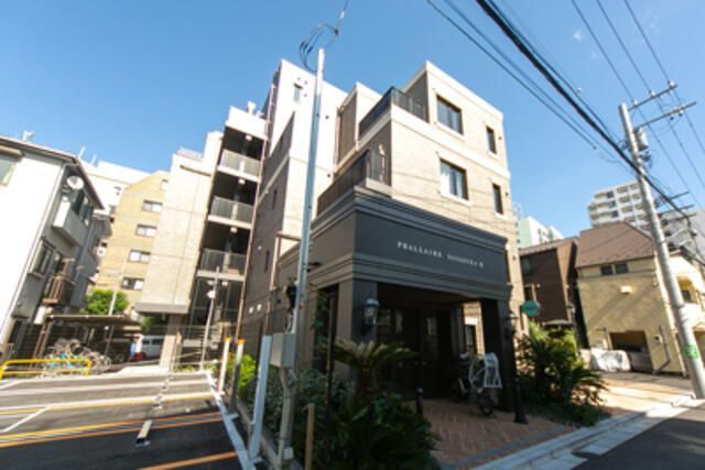 建物外観　※別号室のお写真です。内装設備等の参考にしてください。