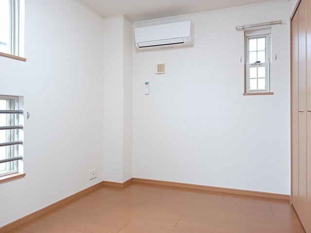 その他部屋・スペース　明るい色調の室内です
