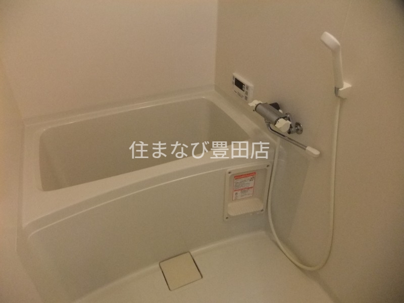 バス・シャワールーム　同型別部屋写真