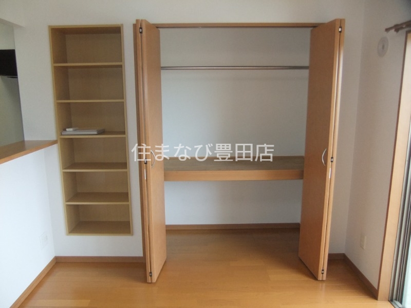 収納　同型別部屋写真