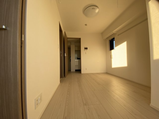 その他部屋・スペース　2面採光のお部屋です。