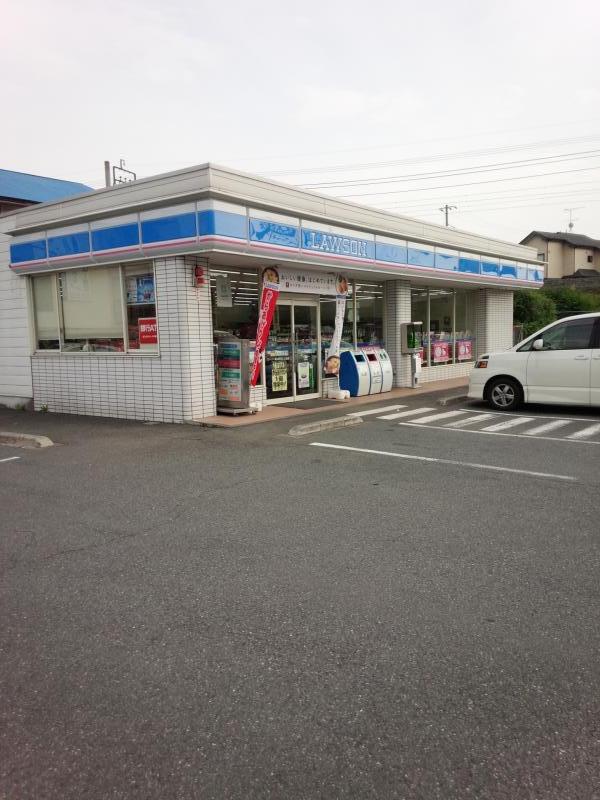 コンビニ　ローソン 嵐山町むさし台店（コンビニ）まで825m