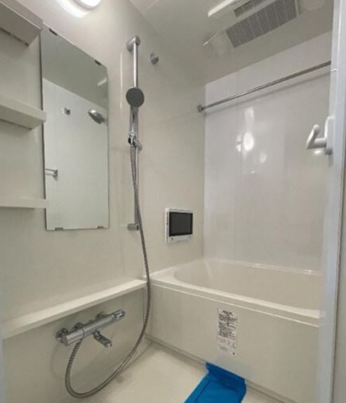 バス・シャワールーム　※別部屋参考写真