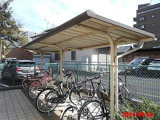 その他共有部分　屋根付き駐輪場