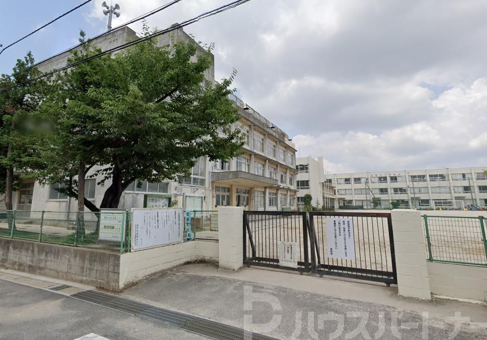 小学校　松戸市立北部小学校（小学校）まで640m