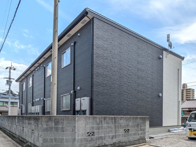 建物外観　建築中