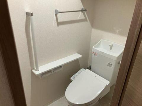 トイレ　トイレ