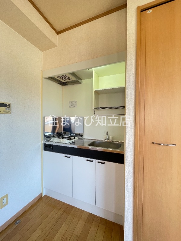 キッチン　同型別部屋写真