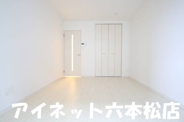 居室・リビング　広々としていいですね。