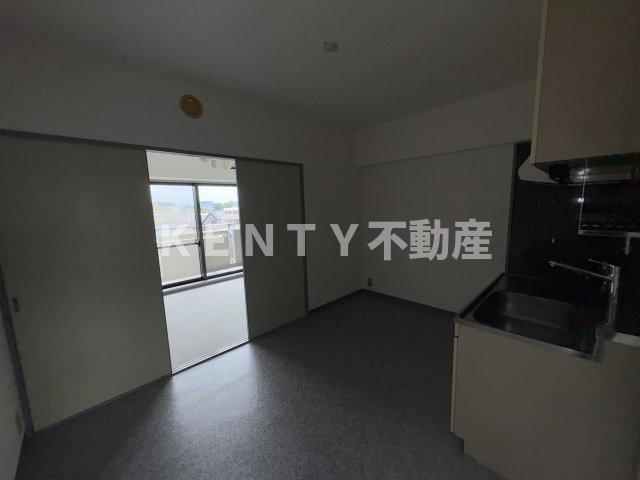 居室・リビング　使いやすい居間です