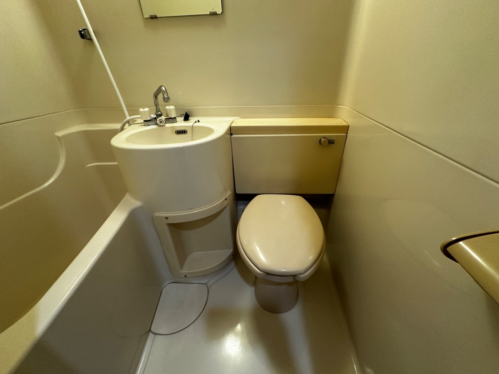 CAVE PANBROS3のトイレ写真