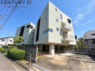 建物外観　TVモニター付きオートロックついてます♪