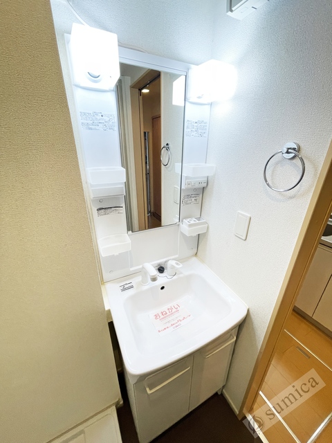 洗面設備　シャンプードレッサー・朝シャンはこちらで♪♪