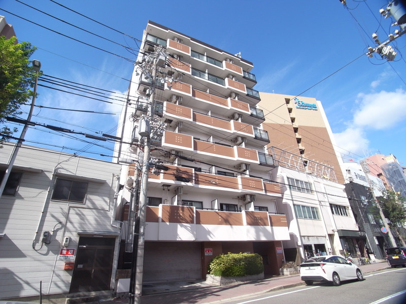 建物外観　アルパ三宮