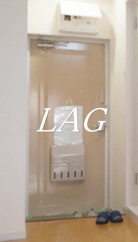 玄関　玄関です。