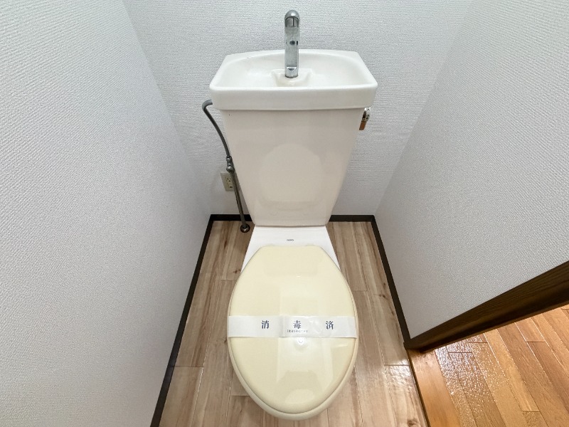 トイレ　２０２号室の写真