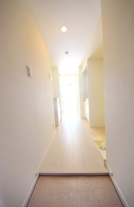玄関　同建物別部屋参考
