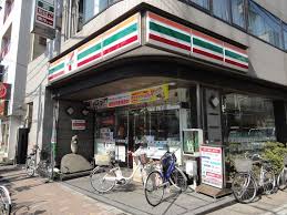 コンビニ　セブンイレブン東日暮里4丁目店（コンビニ）まで169m