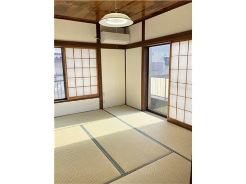富士見町T貸家の居間写真