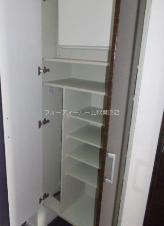 玄関　★《見学予約受付中》当店では契約金がクレジット決済可能です★