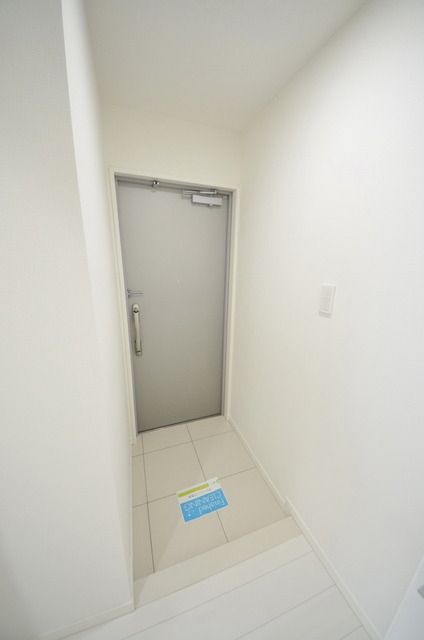 玄関　★玄関周りのスペースにも余裕があります★