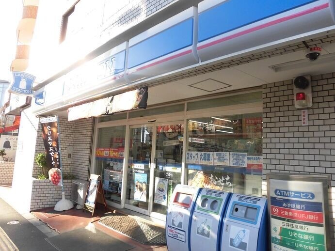 コンビニ　ローソン新宿若松町店（コンビニ）まで173m