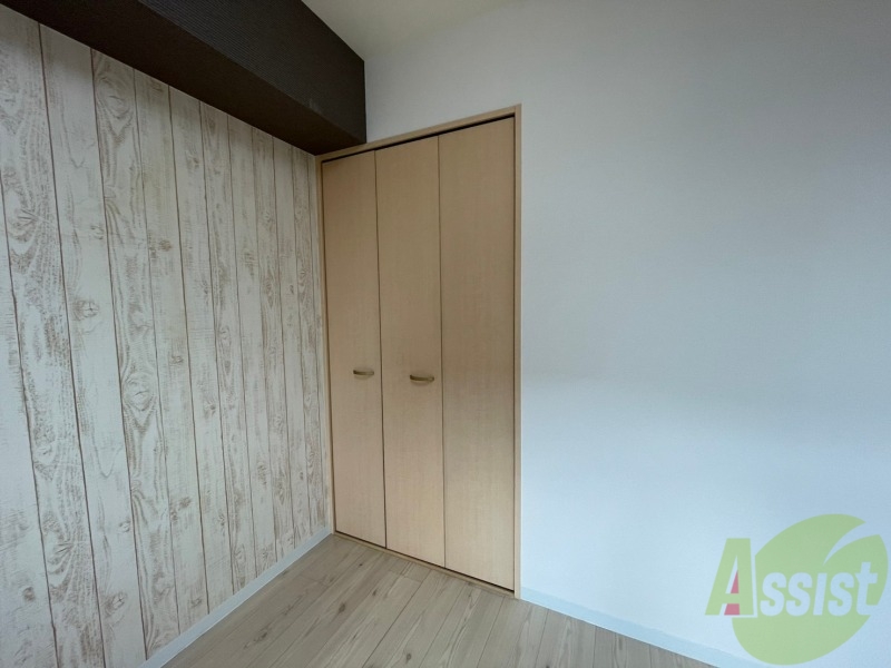 収納　寝室の収納です。部屋がすっきり片付きます。