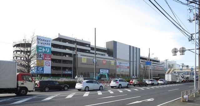ショッピングセンター　マーケットスクエア川崎イースト（ショッピングセンター）まで1138m