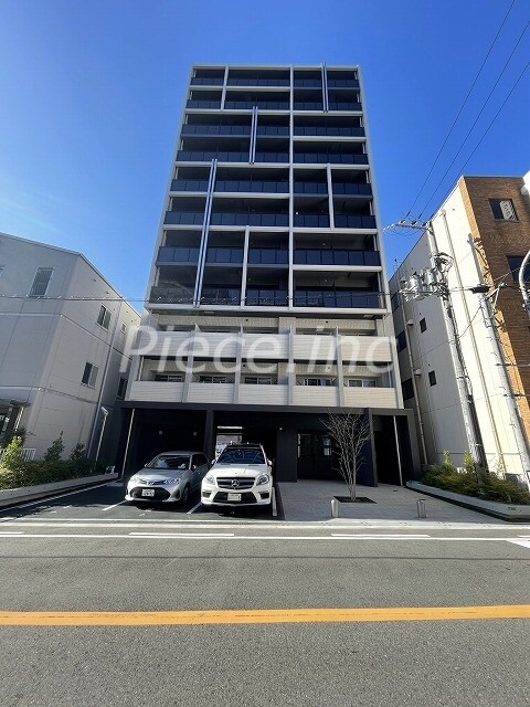 スワンズシティ大阪城北詰の建物外観